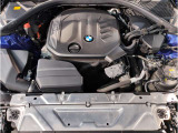 【BMWクリーンディーゼル】市場をリードするディーゼルエンジン。低回転ステージ専用ターボが走り出しから効果的に過給を行いスムーズな発進加速や低燃費を実現。ディーゼルの常識を超えたスポーティな走りを!