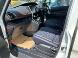 納車前の点検整備を日産サービス工場にて実施!点検整備記録簿を付けてご納車致します。