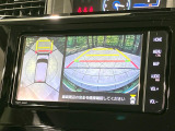 【パノラミックビューモニター】専用のカメラにより、上から見下ろしたような視点で360度クルマの周囲を確認することができます☆死角部分も確認しやすく、狭い場所での切り返しや駐車もスムーズに行えます。