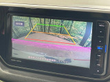 【バックカメラ】駐車時に後方がリアルタイム映像で確認できます。大型商業施設や立体駐車場での駐車時や、夜間のバック時に大活躍!運転スキルに関わらず、今や必須となった装備のひとつです!