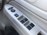 電動格納ミラー付です