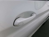 営業スタッフ全員で頑張って仕上げしております。お問合せお待ちしております!