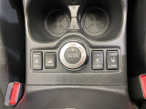 【シートヒーター】シートを温めてくれる暖房機器です!長時間座っていると負担が掛かりやすい背中や腰、または冬場などの寒い日に冷えやすい脚部に快適なぬくもりを伝えます。