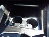 ご購入後の保証【2年または1年】は全国のBMW正規ディーラーにてご対応できます。保証期間中に万が一トラブルが発生した場合でも安心!緊急連絡の24時間フリーダイヤルで対応します。