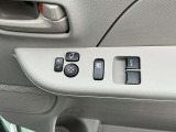 開閉も楽々。パワーウィンドウ