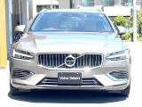 全国のVOLVOからお取り寄せが可能※!遠方の店舗に展示してあるクルマが気になる場合も、最寄りの店舗でご購入ただくことが可能です!是非私たちに要望をお聞かせください!※別途費用