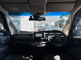 インパネ周りのお写真です。 視界が広く運転もしやすくなっております♪