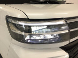 【LEDヘッドライト】明るい光が瞬時に立ち上がり、必要な場所を均一に照らします。寿命も長く省エネで、スタイリッシュなデザインは現代の主流です♪