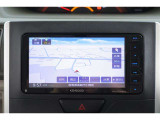 とっても使い易いメモリーナビ(ケンウド MDV-D405付きです。ワンセグTV+DVDが視聴できます。バックカメラ付きで、ギヤをリバースに入れると、自動でナビ画面に後方視界の映像に切り替わります!