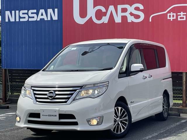 セレナ 2.0 ハイウェイスター S-HYBRID チェアキャブスロープ車いす1名サード仕様 