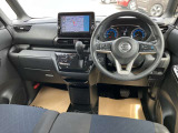 納車から1ヶ月を目安に無料点検を受けていただけます。(最寄りの日産のお店でも可能です)