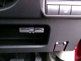 ETC車載器が付いています。高速道路の料金所をノンストップで通過!