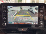 【バックモニター】バックモニターが装着されています。車庫入れが苦手な方もこれがあれば安心ですね。