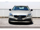 V40クロスカントリー D4 モメンタム ディーゼル 