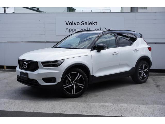 XC40 B4 AWD Rデザイン 4WD