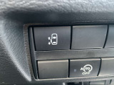 オートスライドドアは、運転席前にあるスイッチの操作でもオート開閉ができ、とても便利です。