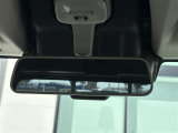 店舗にて現車の確認もいただけますので、お電話で在庫のご確認の上是非ご来店くださいませ。