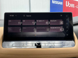 Bluetooth対応のナビなのでスマホの音楽を車内で聴けるのでお出かけの時もお気に入りの曲を聴きながらノリノリドライビング♪