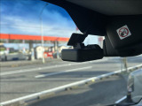 カーナビ連動型のドライブレコーダー搭載しています