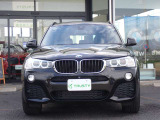 BMW在庫保有台数常時100台以上!ご来店の際はBMW本店(厚木市下荻野140-1)にご来店ください!弊社自慢の全天候型ショールーム!BMW在庫保有台数常時100台以上ございます!