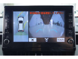 見通しの悪い交差点などで役立つフロントカメラ付いてます♪