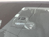 【ドライブレコーダー】ドライブレコーダー装備!走行中はもちろん、あおり運転や事故に遭遇した際、映像で記録し、万一のリスクに備えます。※記録用SDカードはお客様ご自身でご準備いただく必要があります。