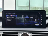 【Bluetooth】ナビゲーションと携帯電話/スマートフォンをBluetooth接続することができます。接続するとハンズフリーで使用することができるので、とても便利です。