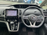 セレナ 2.0 ハイウェイスター S-HYBRID チェアキャブスロープ車いす1名セカンド仕様 