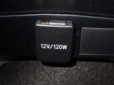シガーソケット用の充電器が使用可能です!