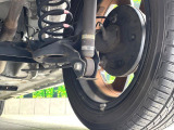 お車を安心してお乗りいただく為には、足回りの定期点検が欠かせません。サービスサポート(有償保証)では無料点検もご提供しており、安心のカーライフをお過ごしいただけるサポート体制が整っています。