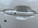 ☆お車についた傷やヘコミ、事故の修理もハヤシにお任せください。自社鈑金工場で修理ができますの安心です☆