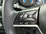 ステアリングスイッチ(左)。オーディオ、メーターの操作ができます。