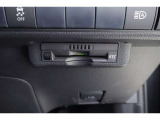 ETC車載器付きです。高速道路の料金所もスムーズに通過できます。