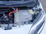 【日産ワイド保証1年(期間内走行距離無制限)】駆動系・電装系(消耗品・油脂類を除く)等に適応いたします。納車後、全国2,000以上(神奈川県内弊社119)の日産サービス工場が愛車をサポートいたします。