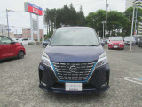 セレナ 1.2 e-POWER ハイウェイスターV 