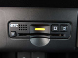 ETC車載器付きです。高速道路の料金所もスムーズに通過できます。