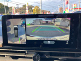 【アラウンドビューモニター】ー空から見下ろしているかのような映像で駐車をアシスト!これでバック駐車も安心ですね♪♪
