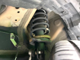 お車を安心してお乗りいただく為には、足回りの定期点検が欠かせません。サービスサポート(有償保証)では無料点検もご提供しており、安心のカーライフをお過ごしいただけるサポート体制が整っています。
