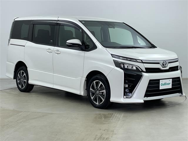 ヴォクシー 2.0 ZS 4WD 修復歴無し