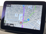 ●純正ナビ:一体感のあるナビは、高級感ある車内を演出してくれます。オーディオ機能も充実しておりますので、運転もより楽しめます♪