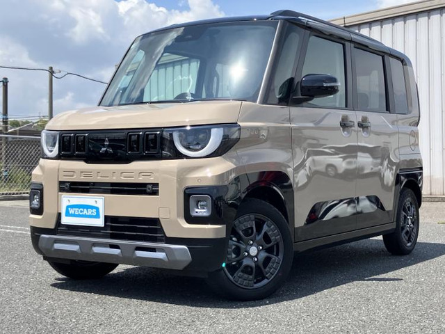 デリカミニ T プレミアム デリマル パッケージ 4WD 