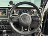ステアリングを握れば目の前にJeepワールドが広がります!