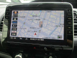 タッチパネルで使いやすい純正メモリーナビ。