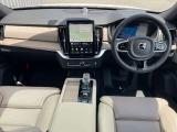 XC90 ウルトラ T8 AWD プラグインハイブリッド 4WD 