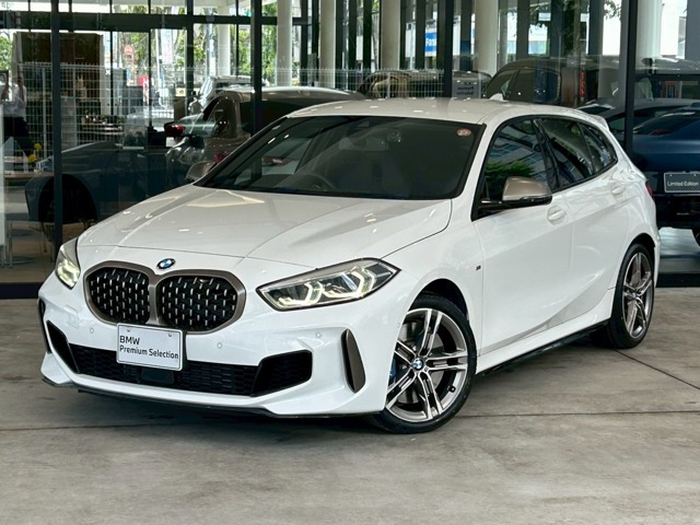 1シリーズ M135i xドライブ 4WD 