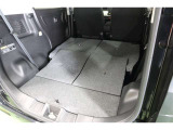 シートを倒せば、さらにたくさんの荷物も安心です!