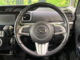 【純正革巻きステアリング】上質な革を使用することで、手にしっかり馴染みとても運転しやすいハンドルです♪