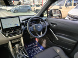 中古車を購入する場合、「車両本体価格」に加えて、税金や手数料などの「諸費用」を支払う必要があります。「法定費用:自動車税や自賠責保険等の国や自治体に払うことが法律上義務付けられている費用」「販売店手数