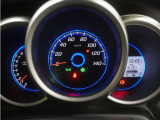 ケンウッド製彩速ナビ(MDV-D403)&バックカメラが装備されているので、普段の使い勝手もロングドライブも快適です。