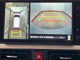 真上からの目線で周囲を確認できるパノラマモニター搭載!狭い場所での駐車時や狭い路地など、運転が苦手な方でも安心です♪